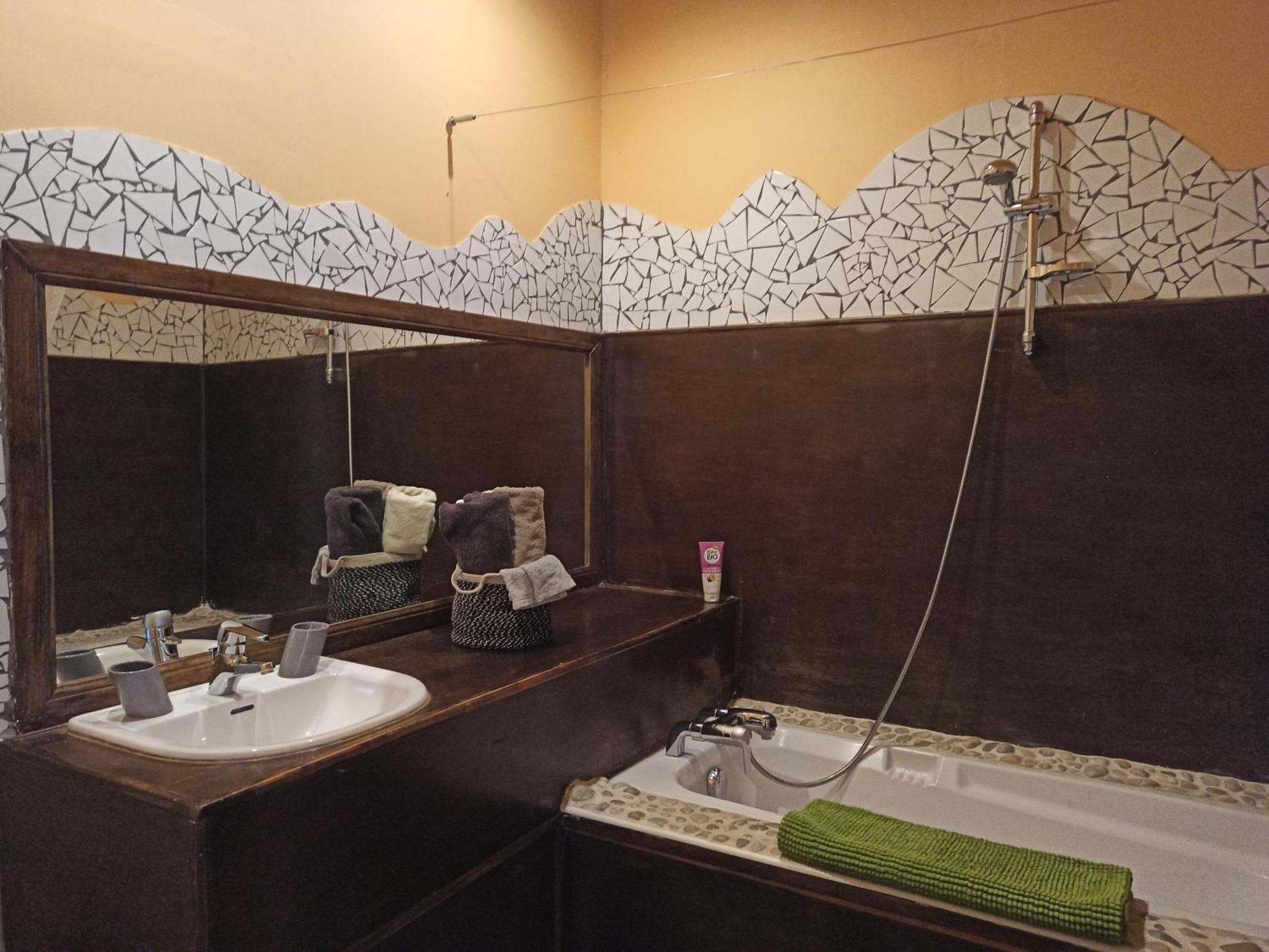 Le Dinanga Bed and Breakfast Léran Εξωτερικό φωτογραφία