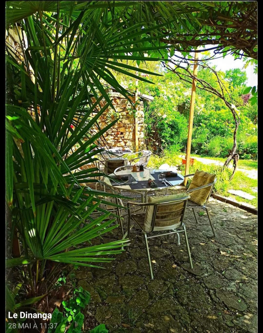Le Dinanga Bed and Breakfast Léran Εξωτερικό φωτογραφία